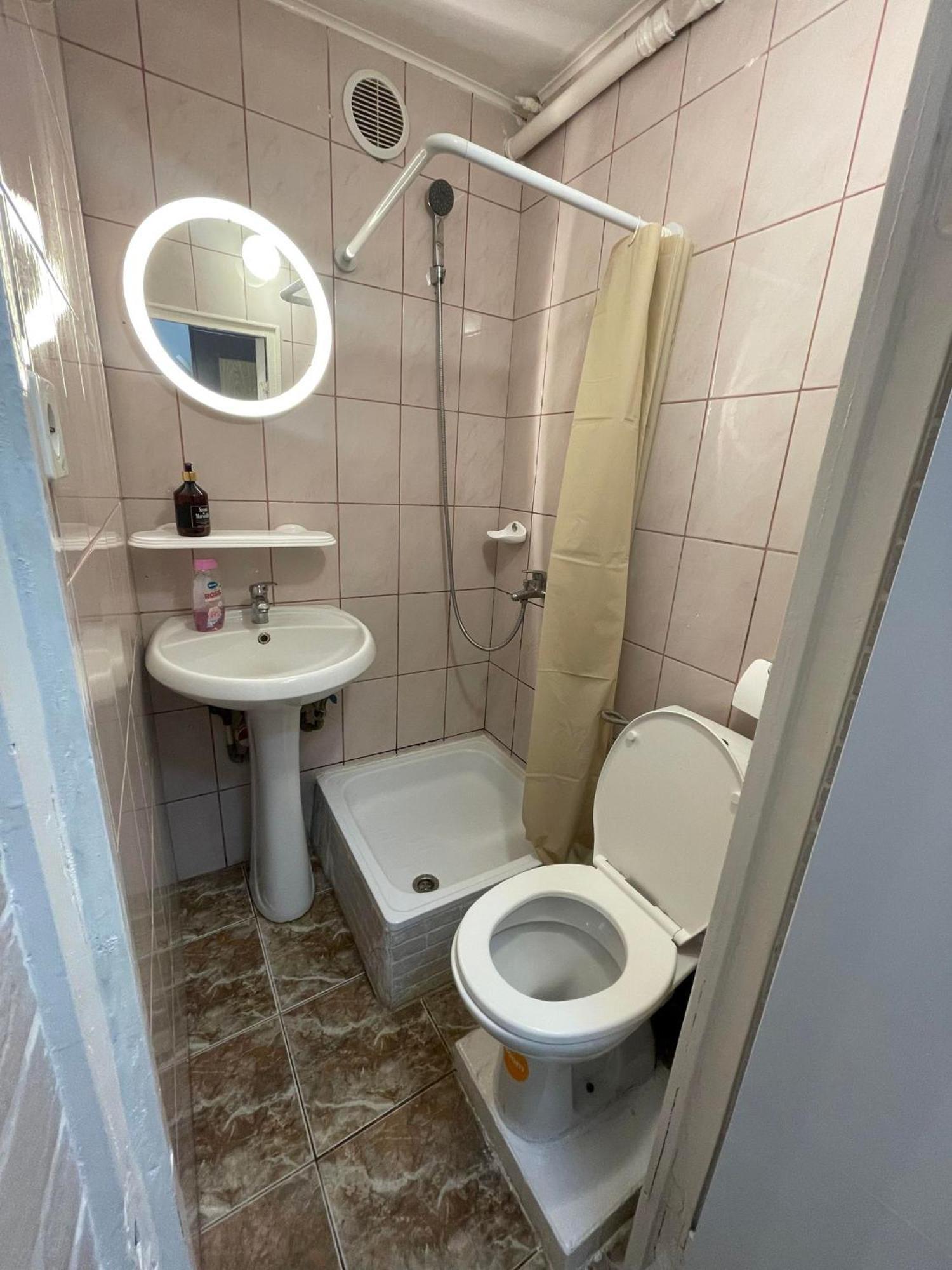 One Room Apartment Decebal Bucureşti Exterior foto